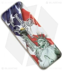 Smith & Wesson America's Heroes Linerlock Knife Eagle W/Gift Tin 1122652 -Elite Folds Smith and Wesson American Heroes Eagle Tin BHQ 116726 jr case